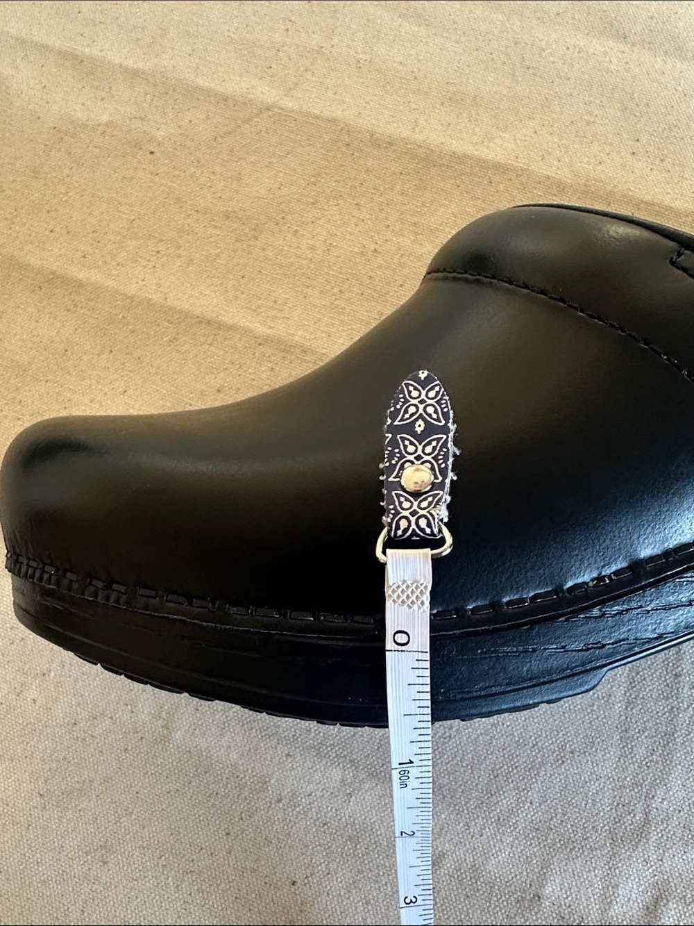 Dansko XP Black Leather Clogs - Picture 10 of 10
